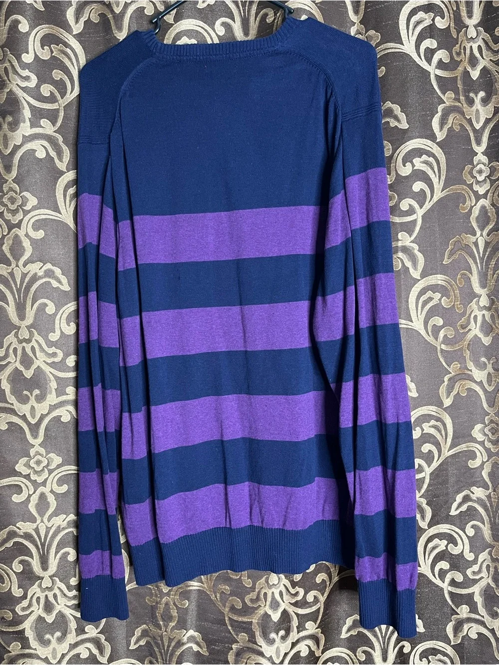Men's IZOD Navy and Purple Striped Sweater Size XL